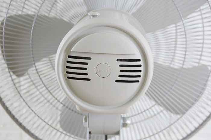 Quạt sàn công nghiệp Hatari 5 cánh IT18M2 126W
